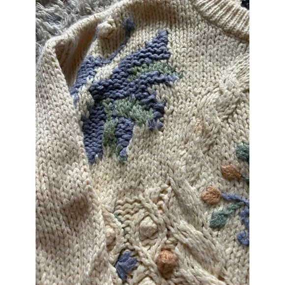 Vtg Rafferty Chunky Knit Cream Sweater Sz L Floral Grandpacore - Picture 3 of 7